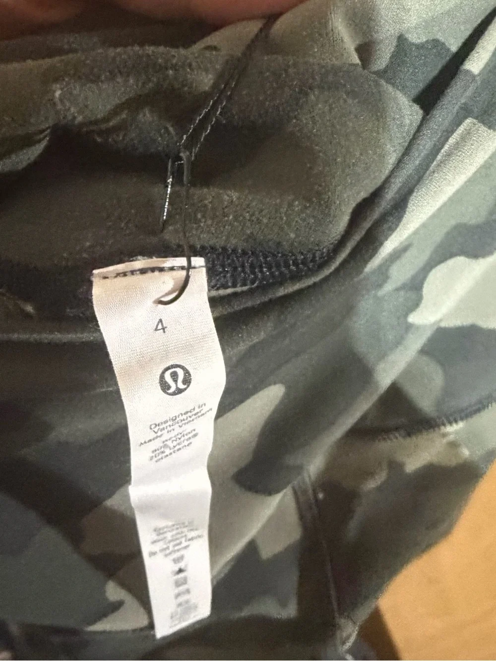Lululemon – Align HR Leggings Pockets 25” – Heritage Camo Medium Olive – Sz. 4